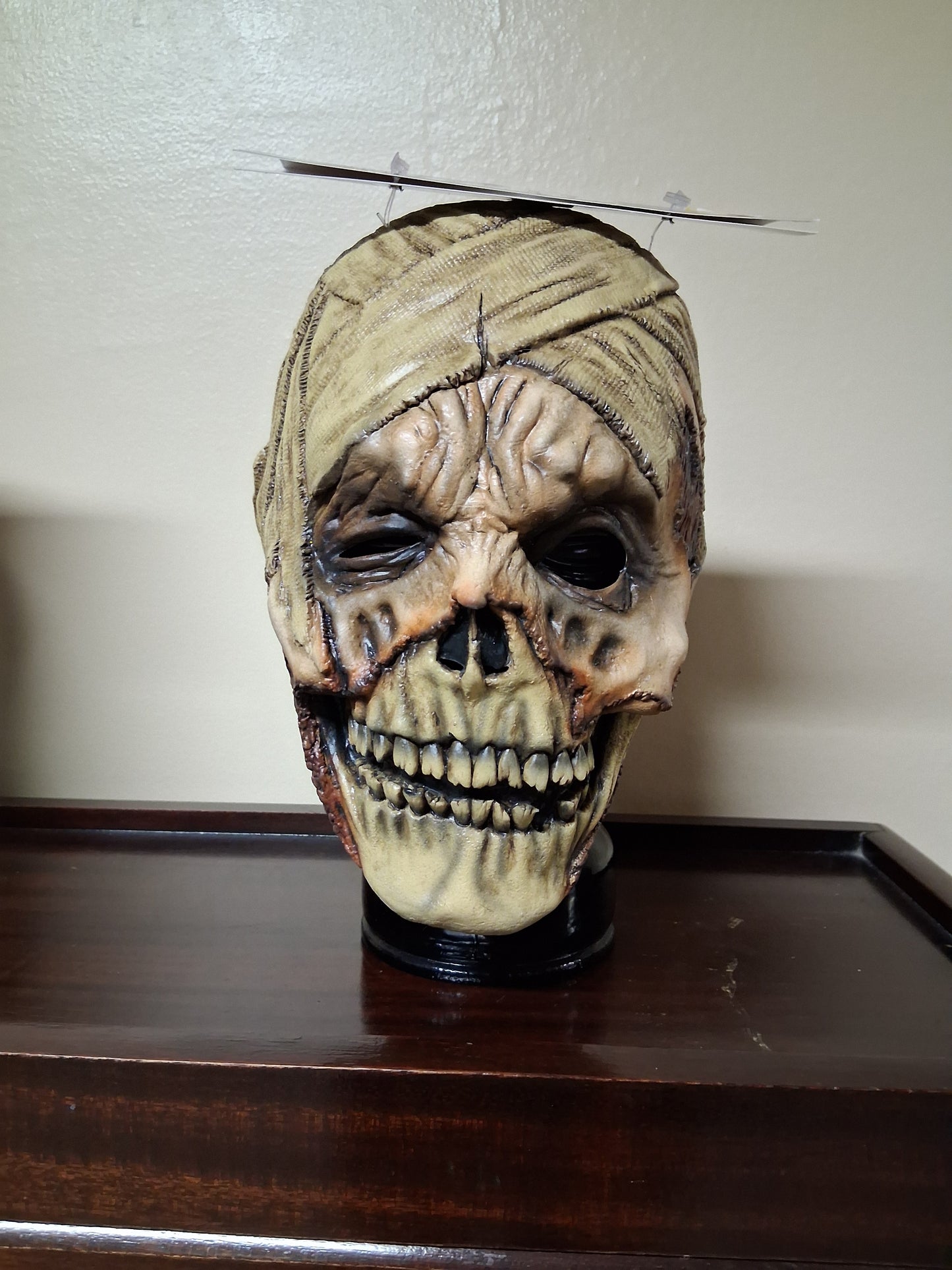 Creepy Mummy Mask