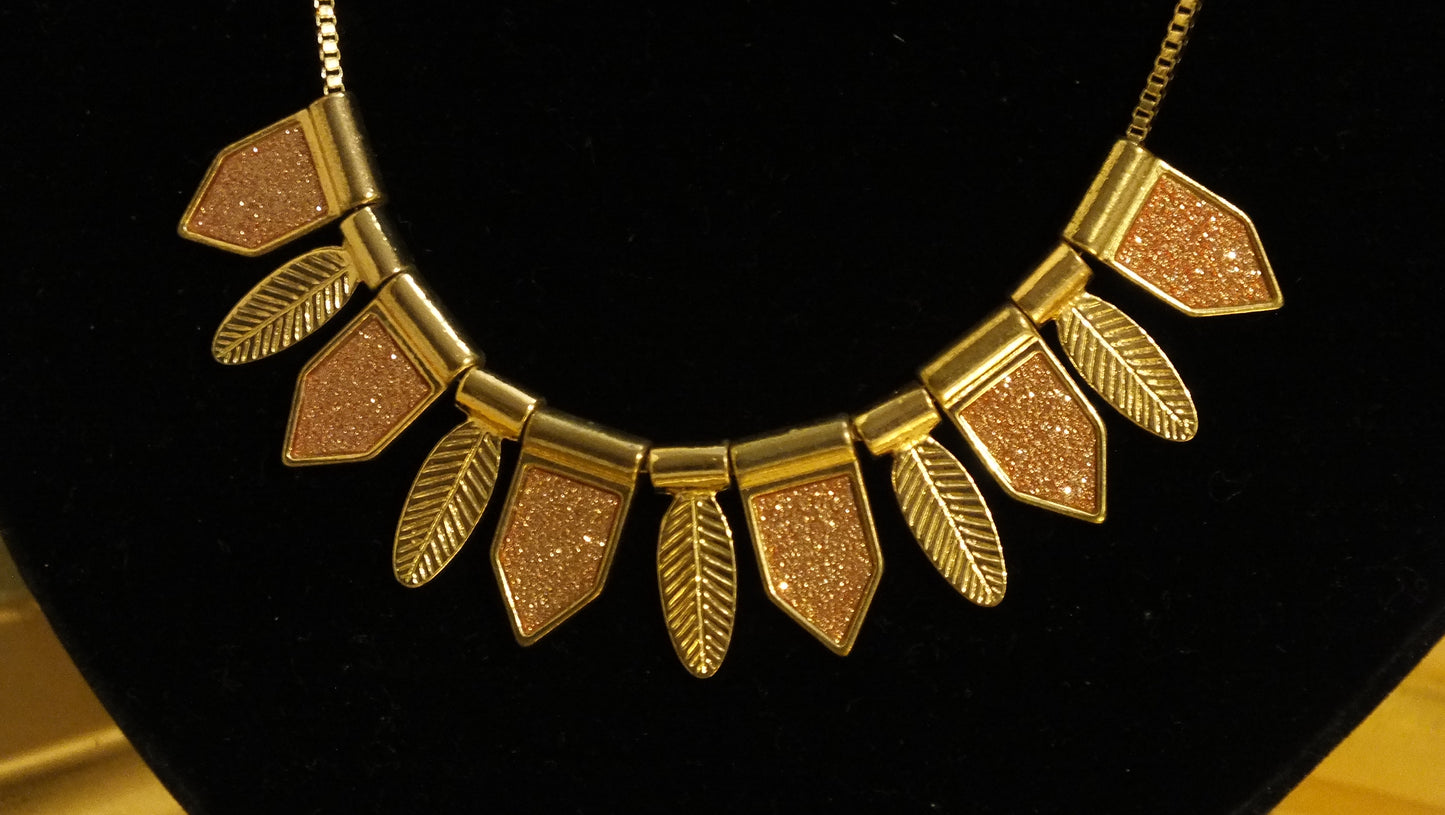 Beautiful Gold tone and Rose Glitter Necklace