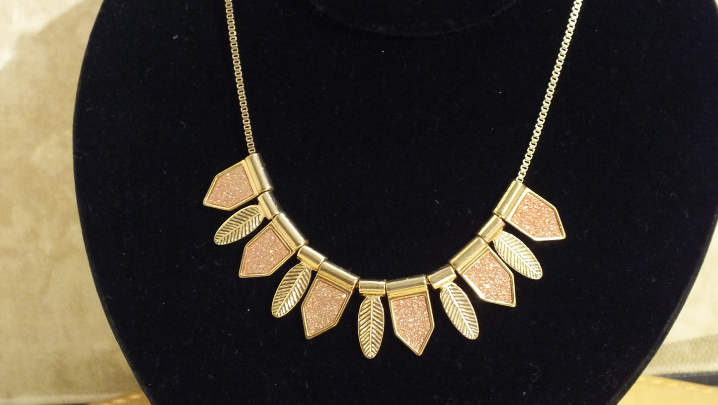 Beautiful Gold tone and Rose Glitter Necklace