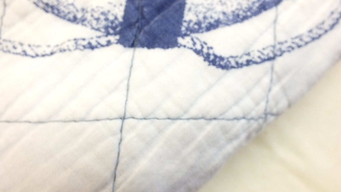 M2400101 - Vintage Nautical Lap Quilt