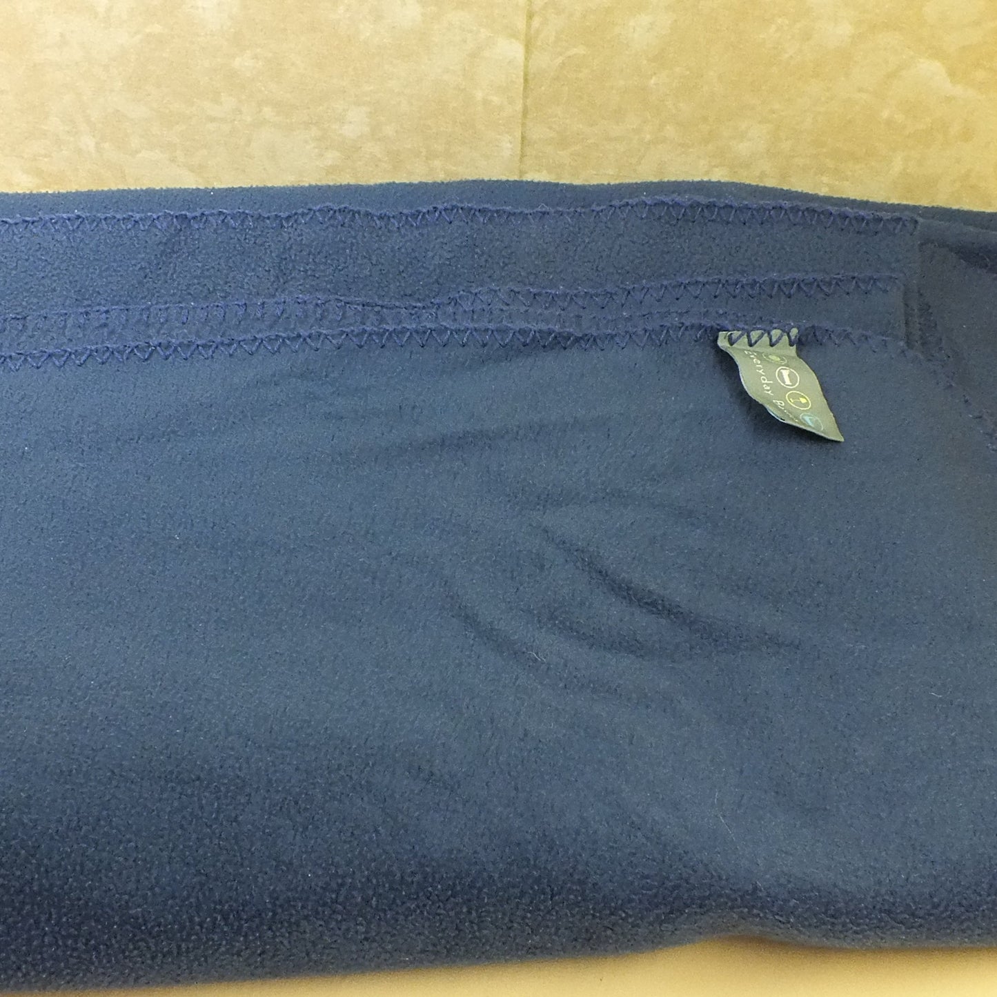 M2400186 - Linen and Things Dark Blue Throw Blanket