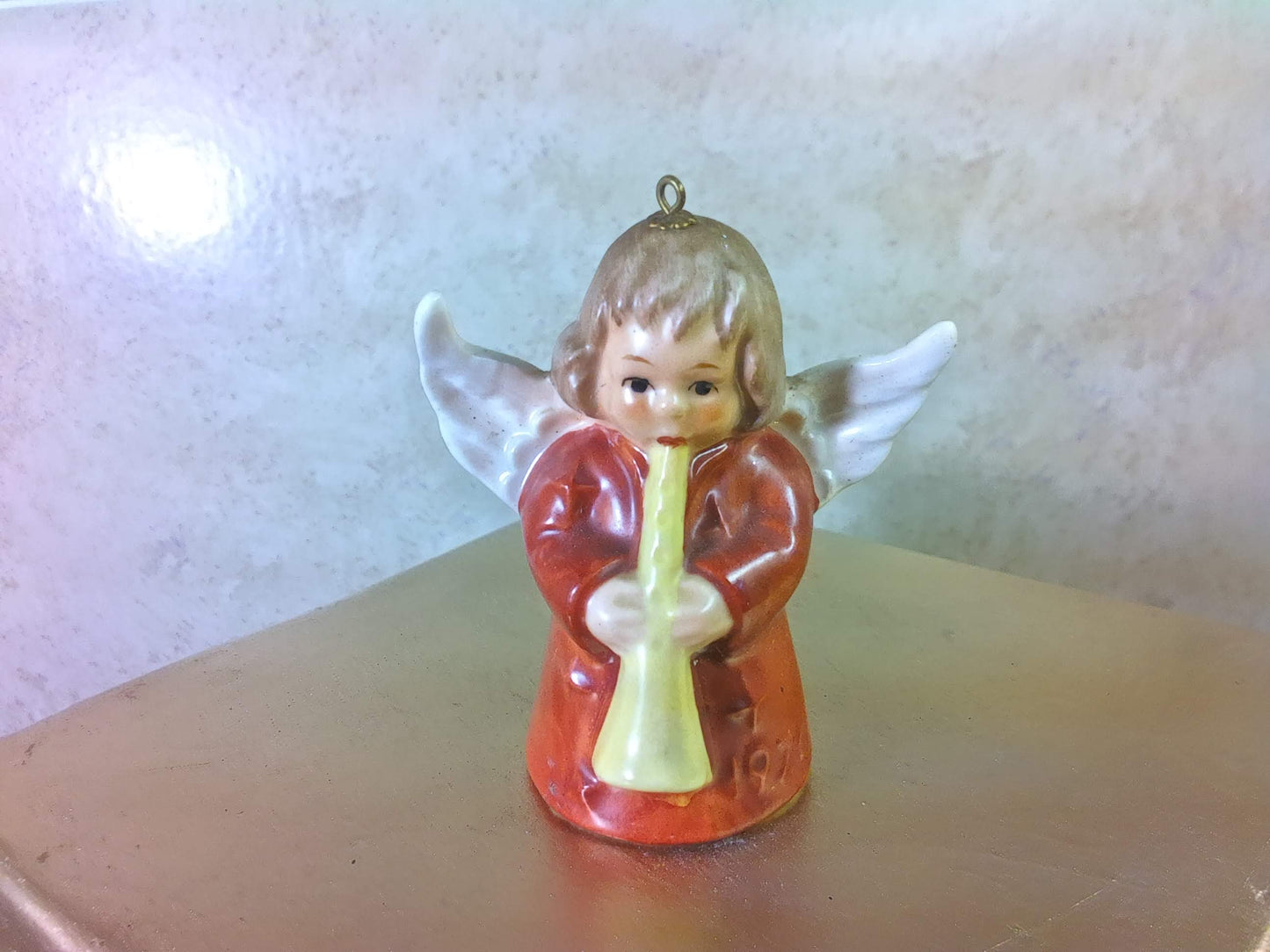 M2400142 - Goebel 1976 Angel Bell Annual Christmas Tree Ornament