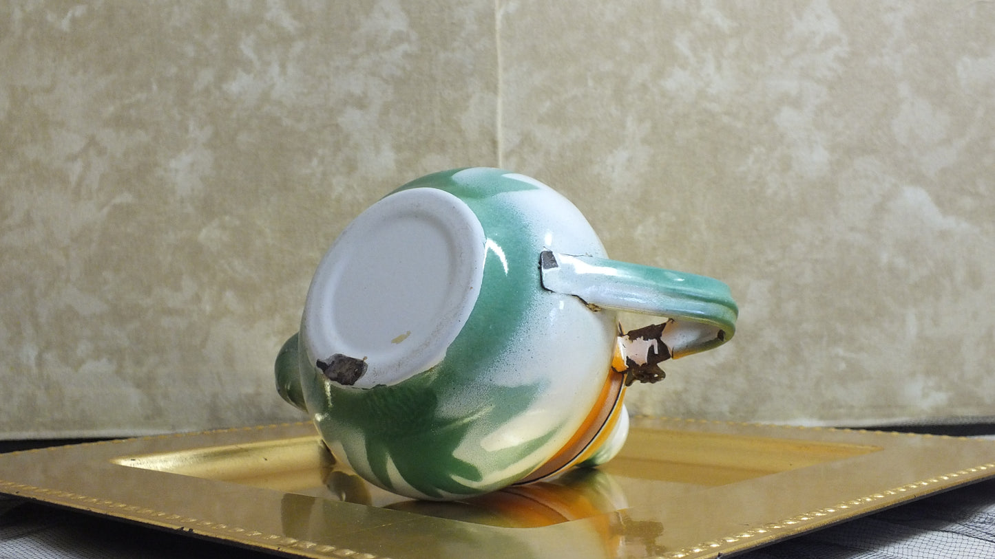 M2400166 - Vintage Enameled Metal Teapot