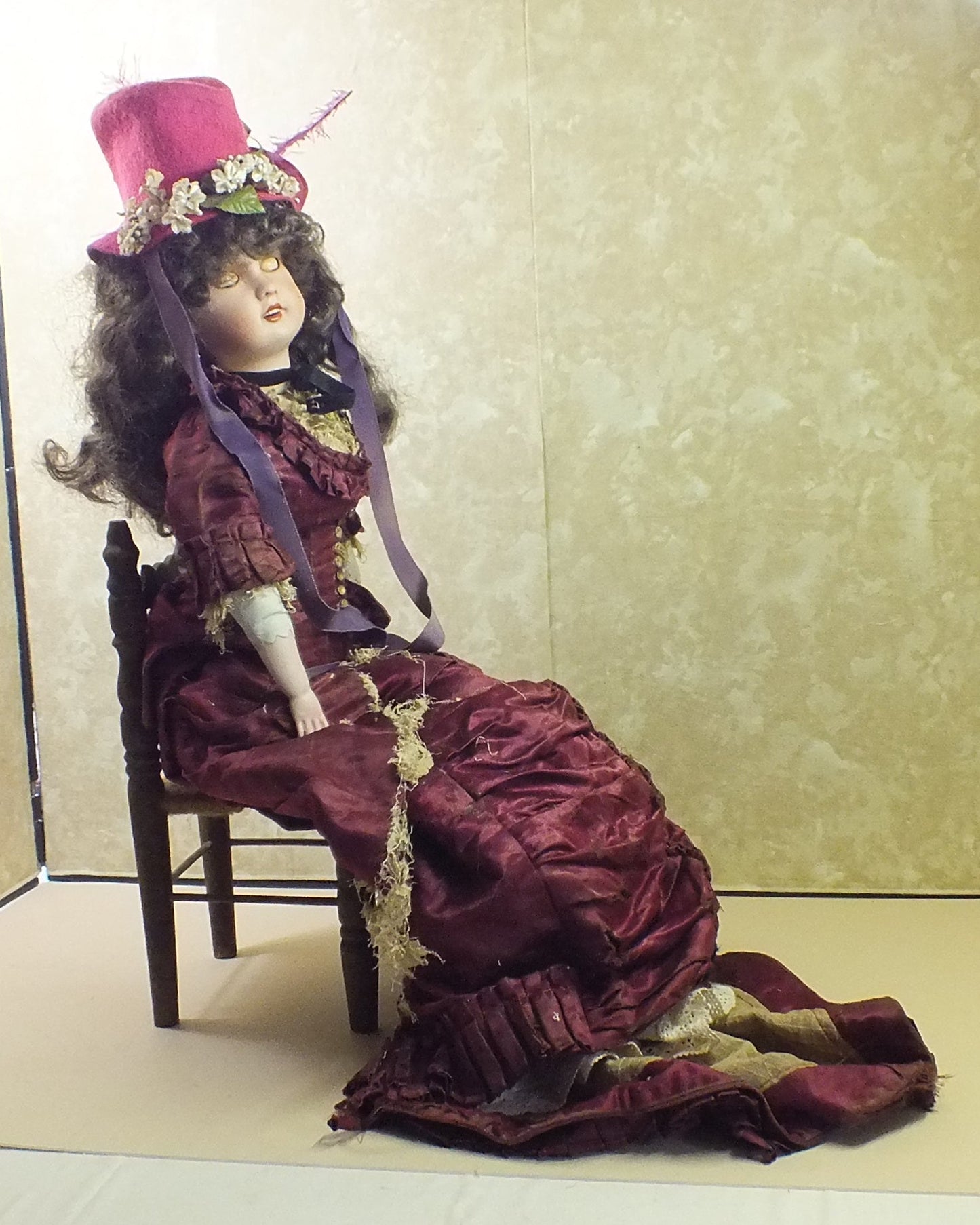 M2400173 - Vintage Porcelain Doll in a Victorian-style gown