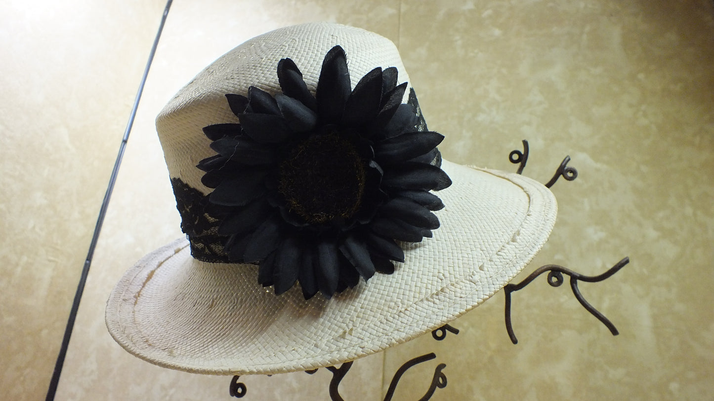 Vintage Women's Boater Hat