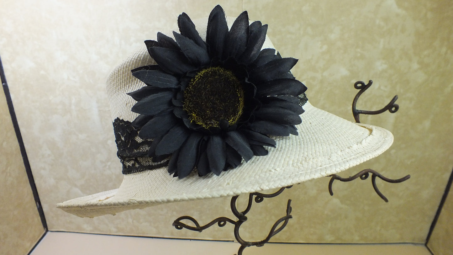 Vintage Women's Boater Hat